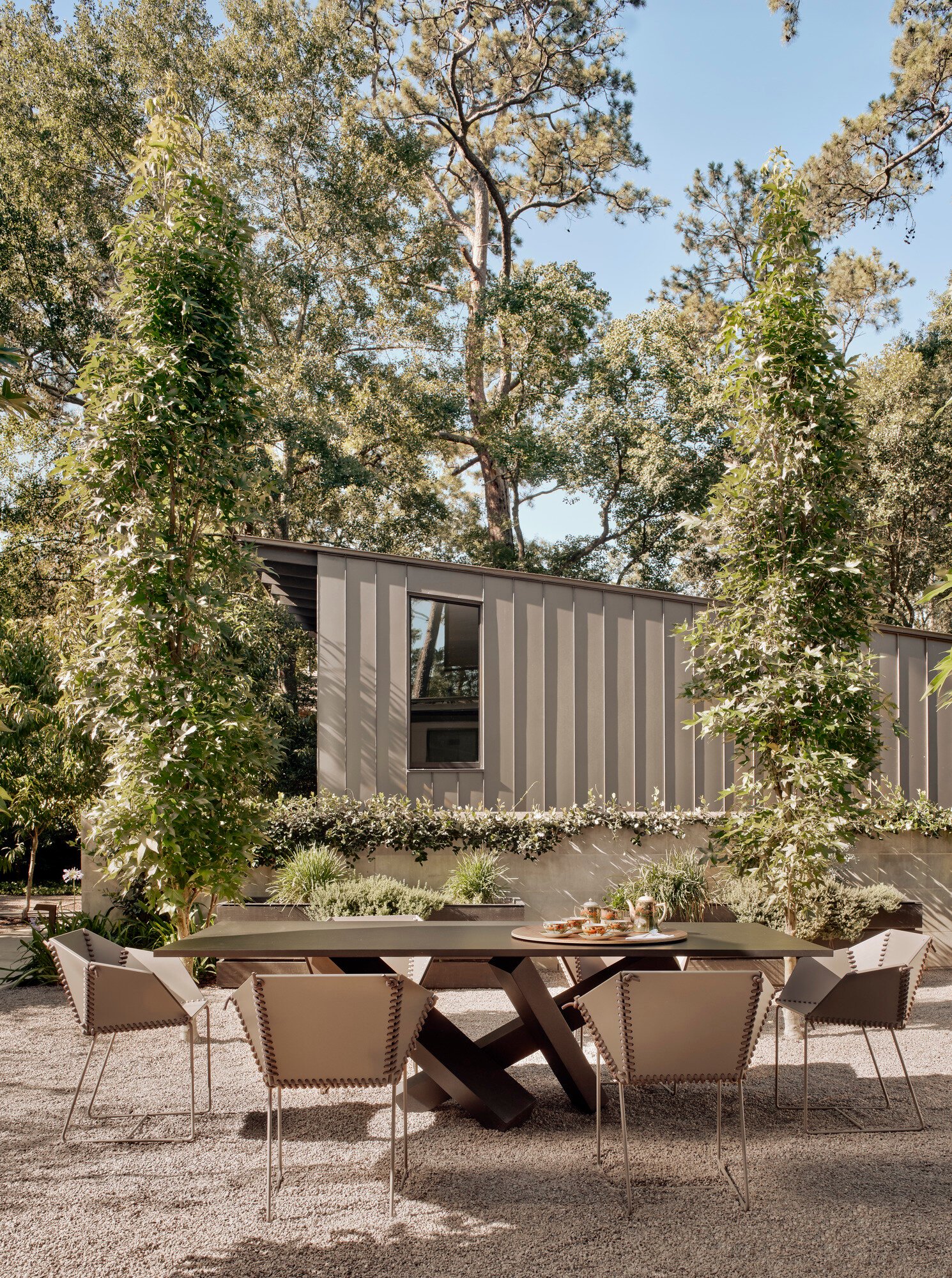 StudioOutside_BridgeHouse_07.jpg