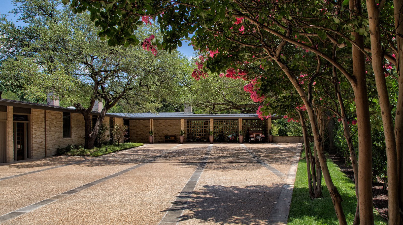StudioOutside_Hollow Way_02.jpg