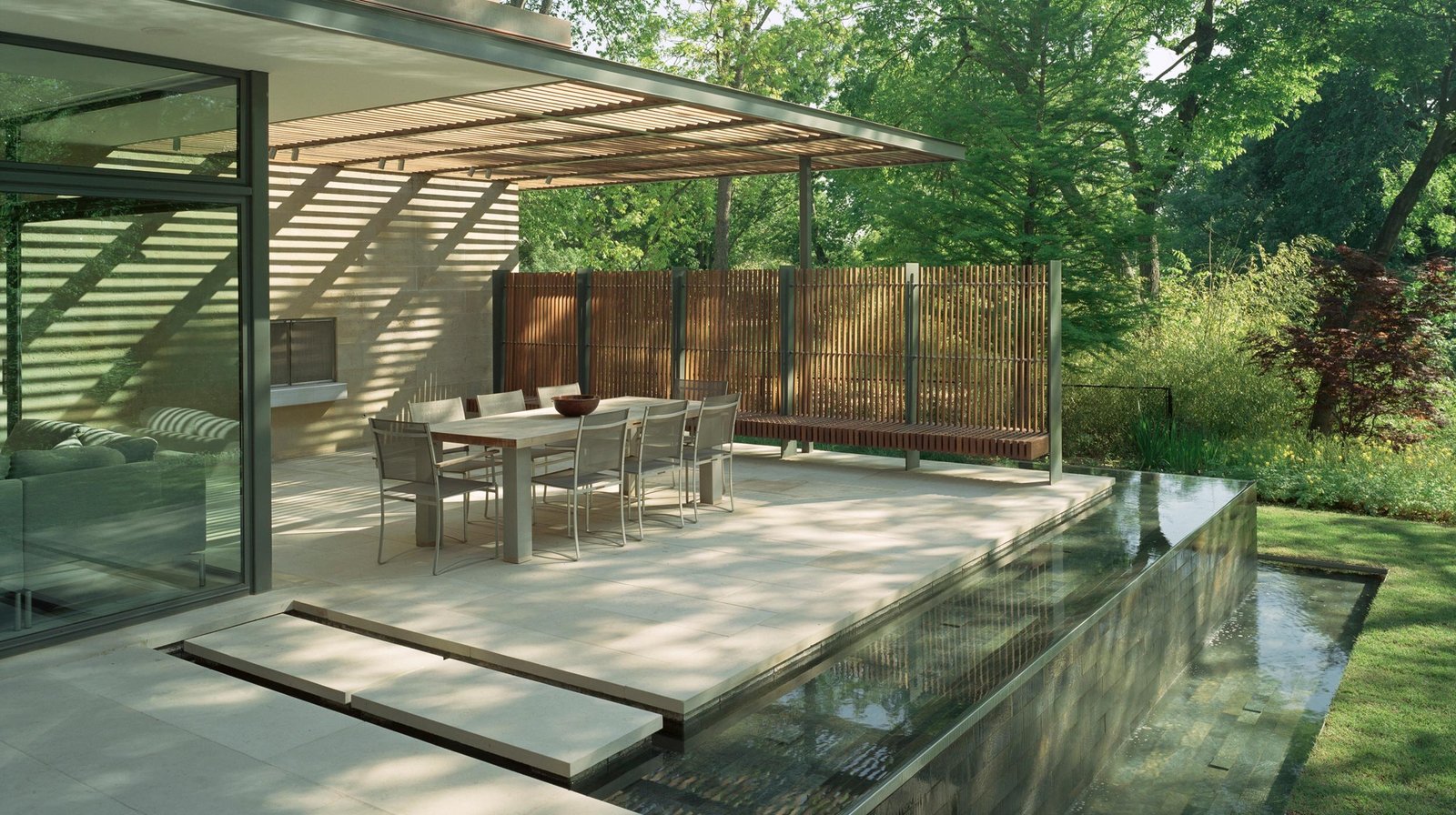 StudioOutside_HousebytheCreek_04.jpg