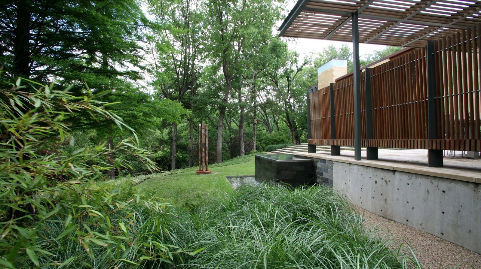 StudioOutside_HousebytheCreek_07.jpg