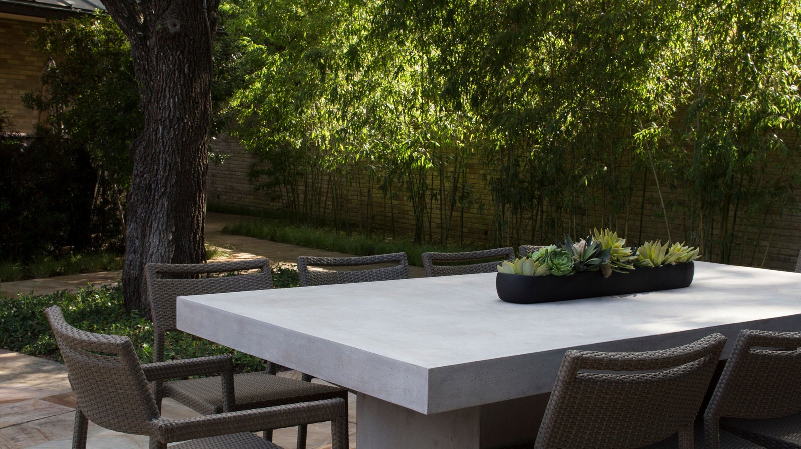 StudioOutside_MidcenturyCreekside_11.jpg
