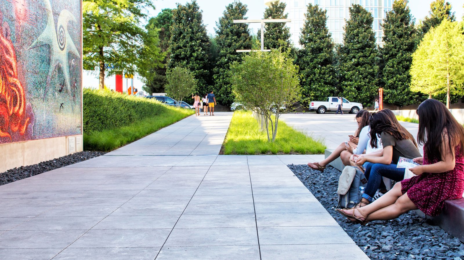 StudioOutside_EagleFamilyPlazaDMA_03.jpg