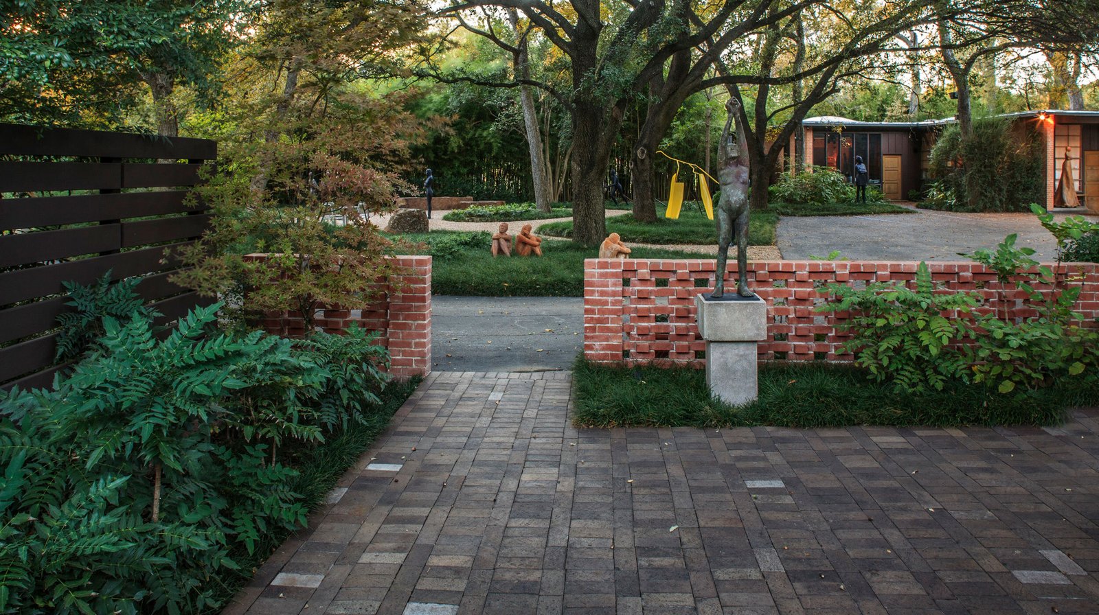 StudioOutside_Valley House Sculpture Garden_03.jpg