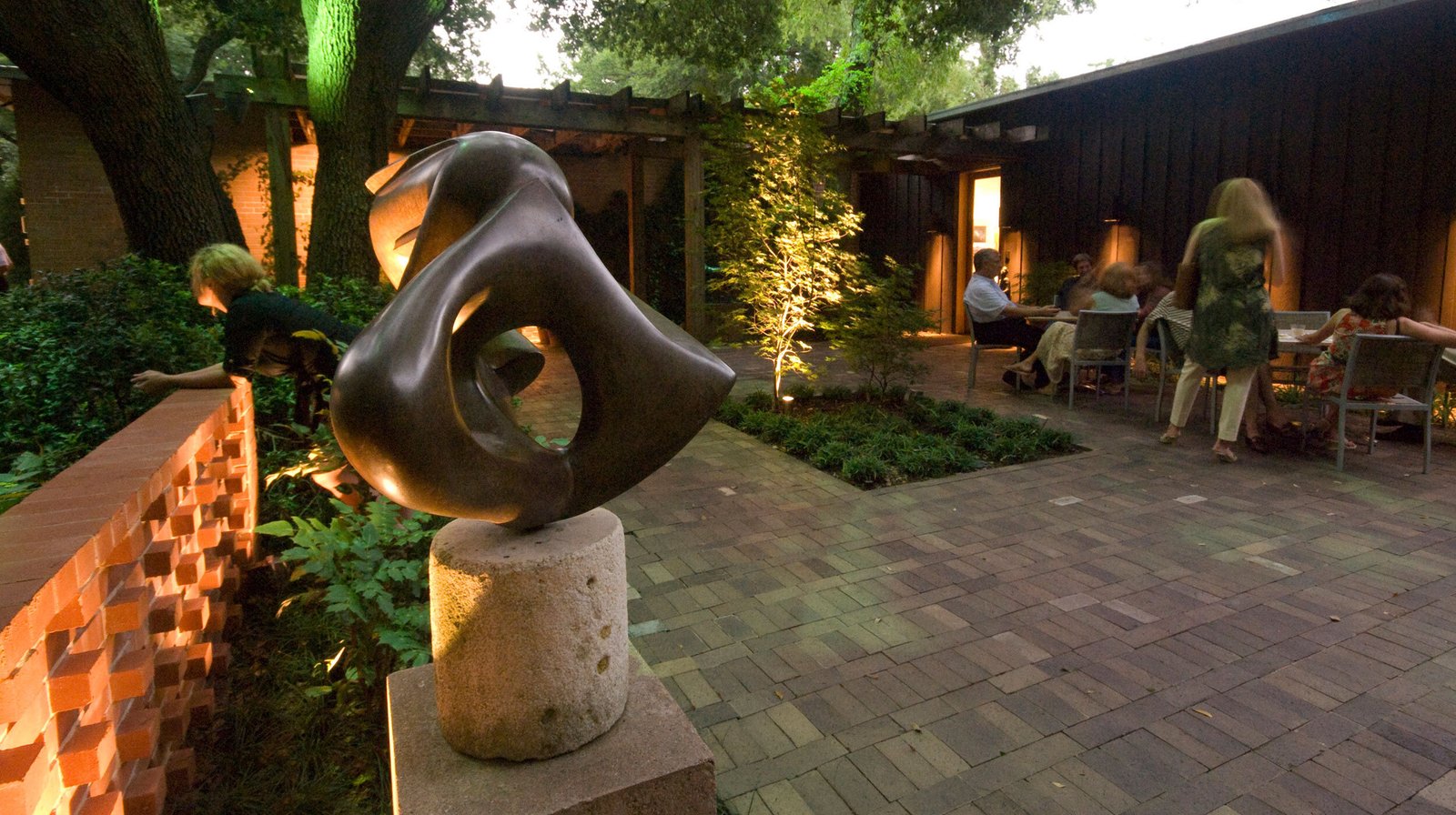 StudioOutside_Valley House Sculpture Garden_05.jpg