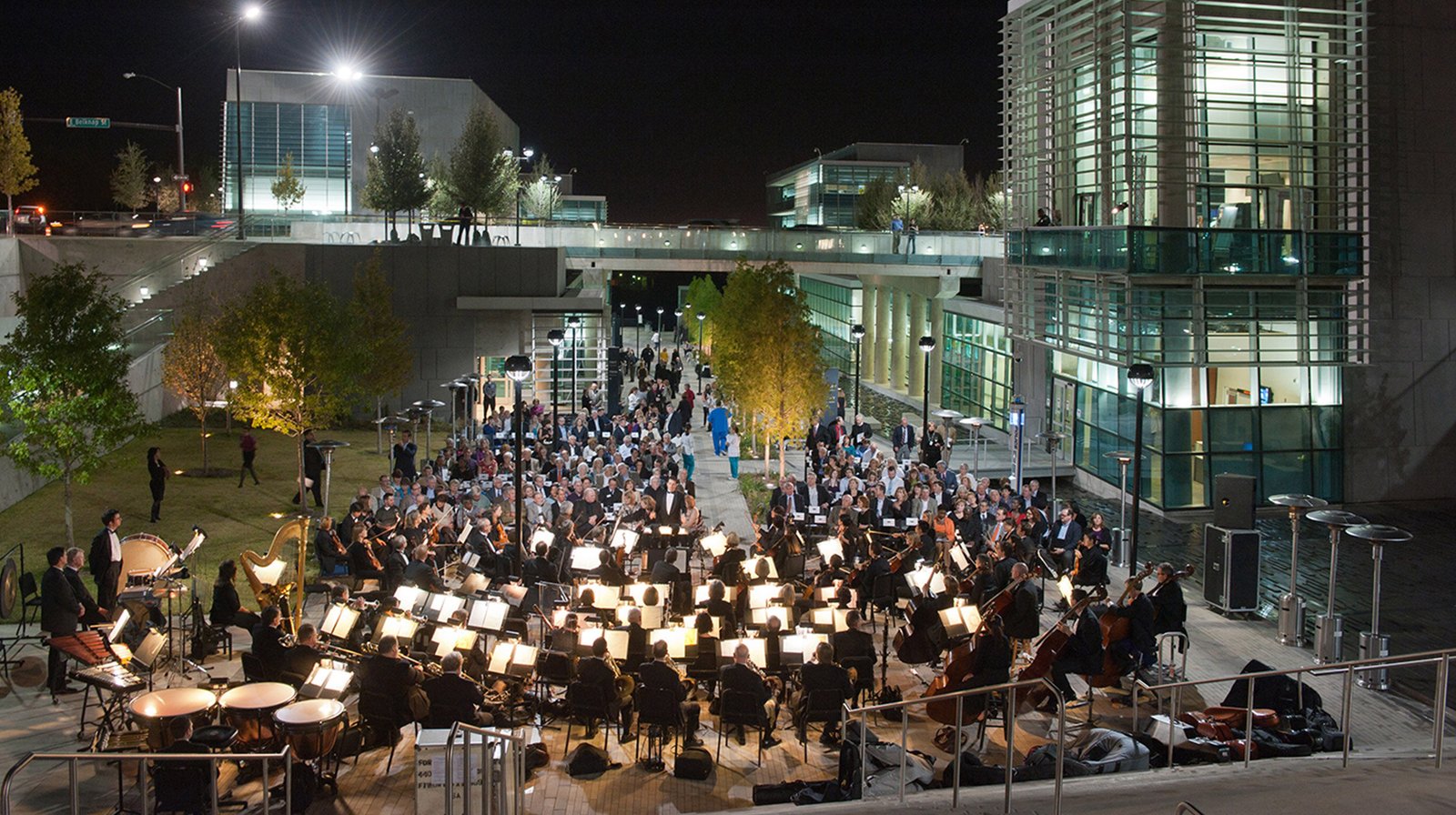 StudioOutside_TarrantCountyCollege_02.jpg