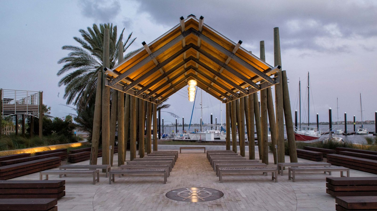 StudioOutside_SeaStarBaseGalveston_13.jpg