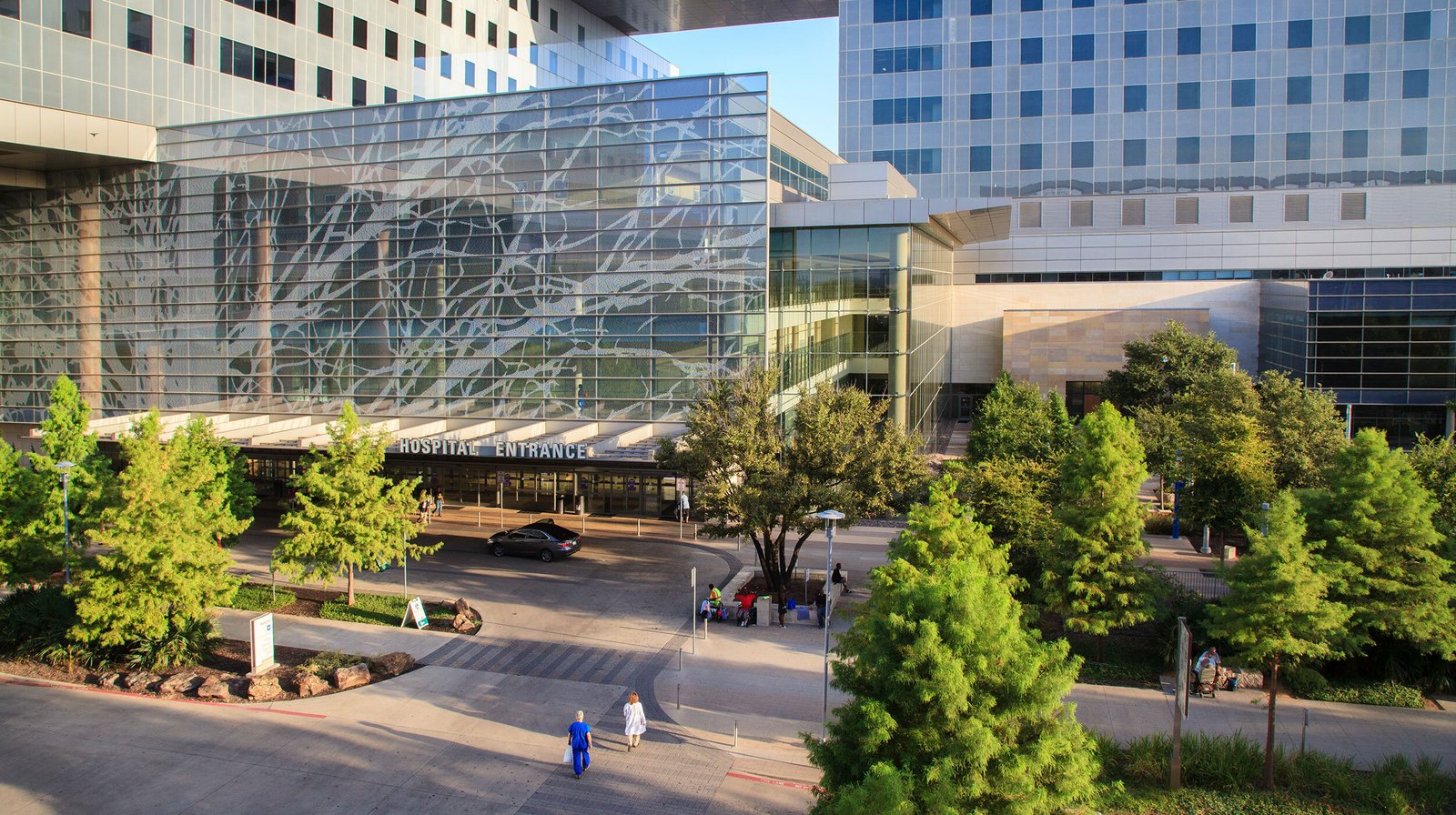 StudioOutside_Parkland Hospital_04.jpg