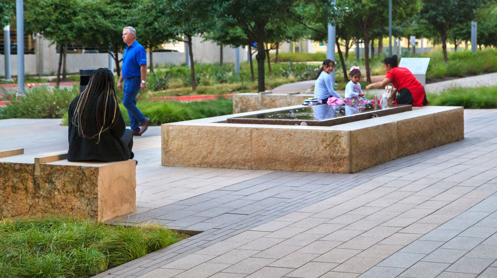 StudioOutside_Parkland Hospital_10.jpg