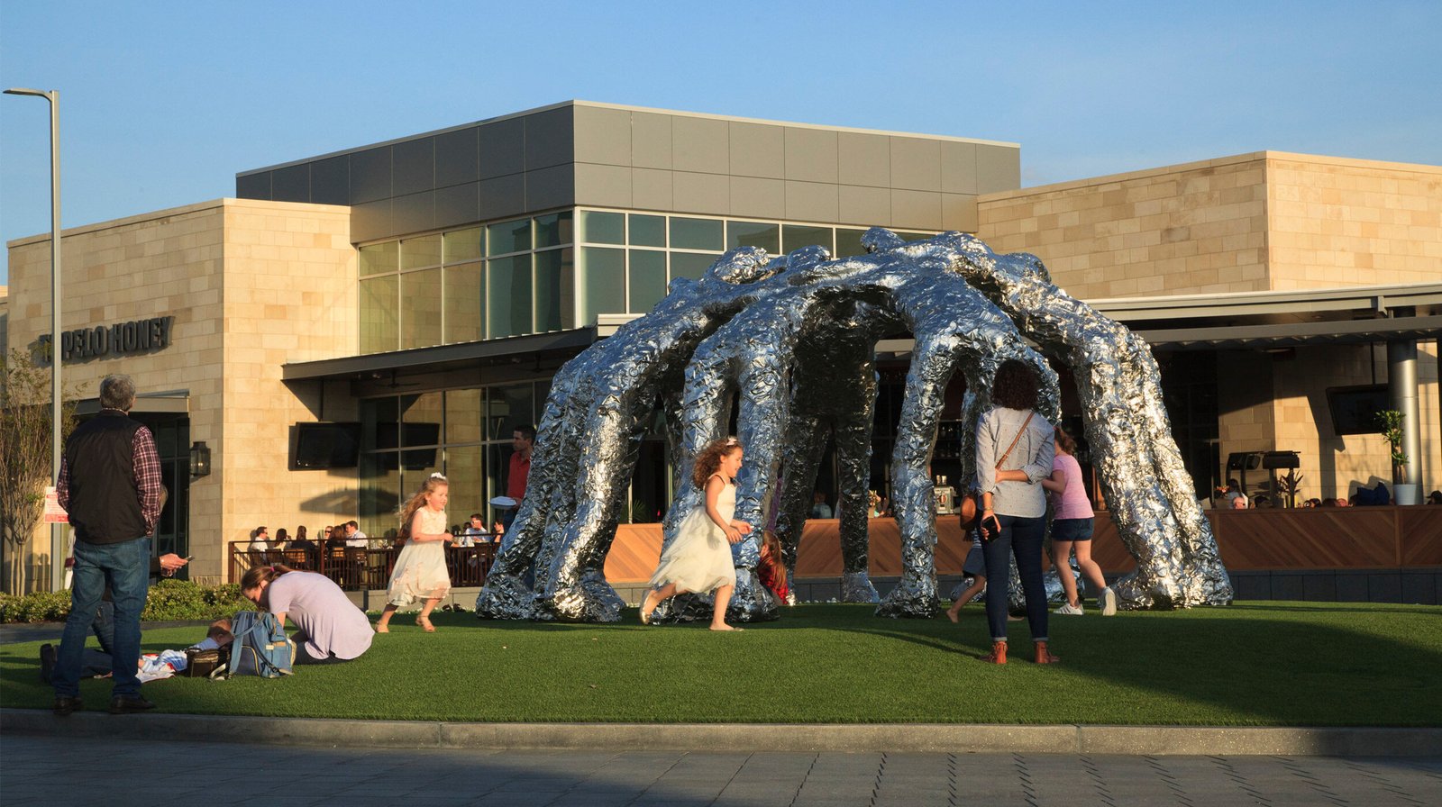 StudioOutside_TheStar_DallasCowboys_HQ_07.jpg