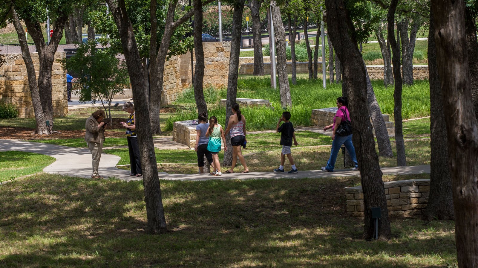 StudioOutside_Irving_Veterans_Memorial_03.jpg