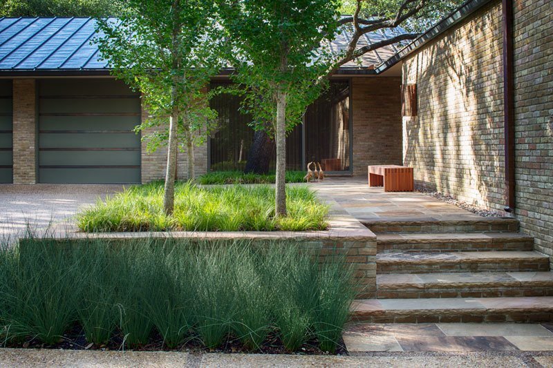 Dwell Magazine Apr. 12, 2020 Midcentury Creekside