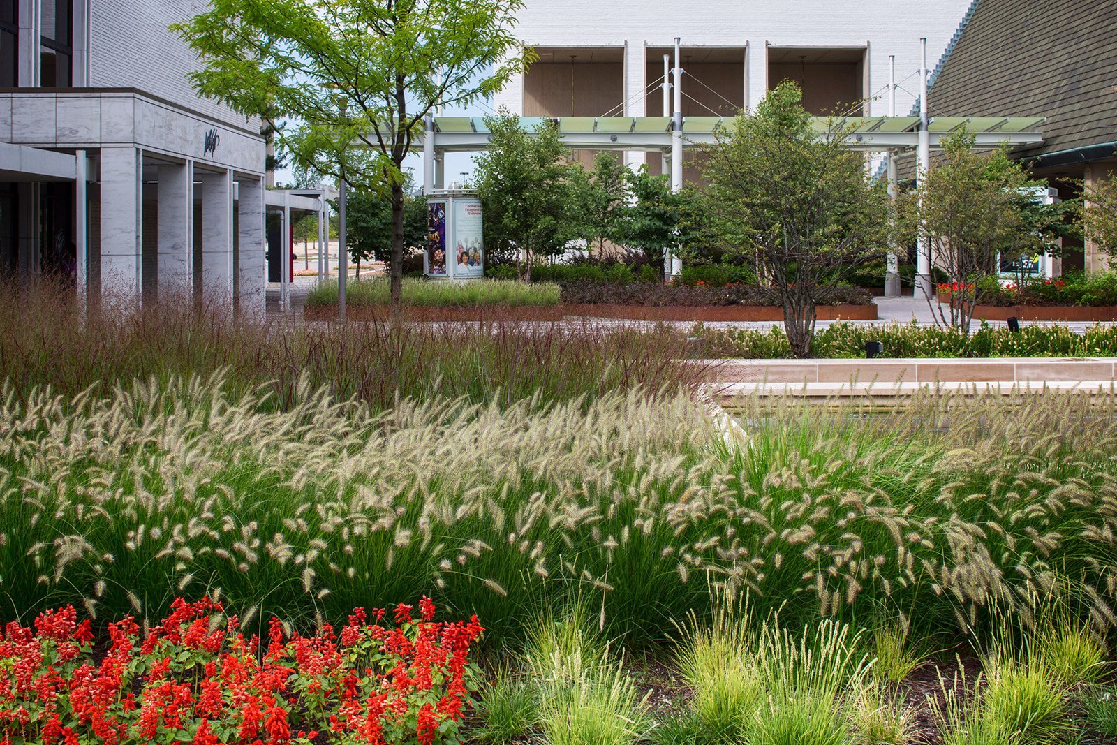 StudioOutside_OakbrookCenter_09.jpg