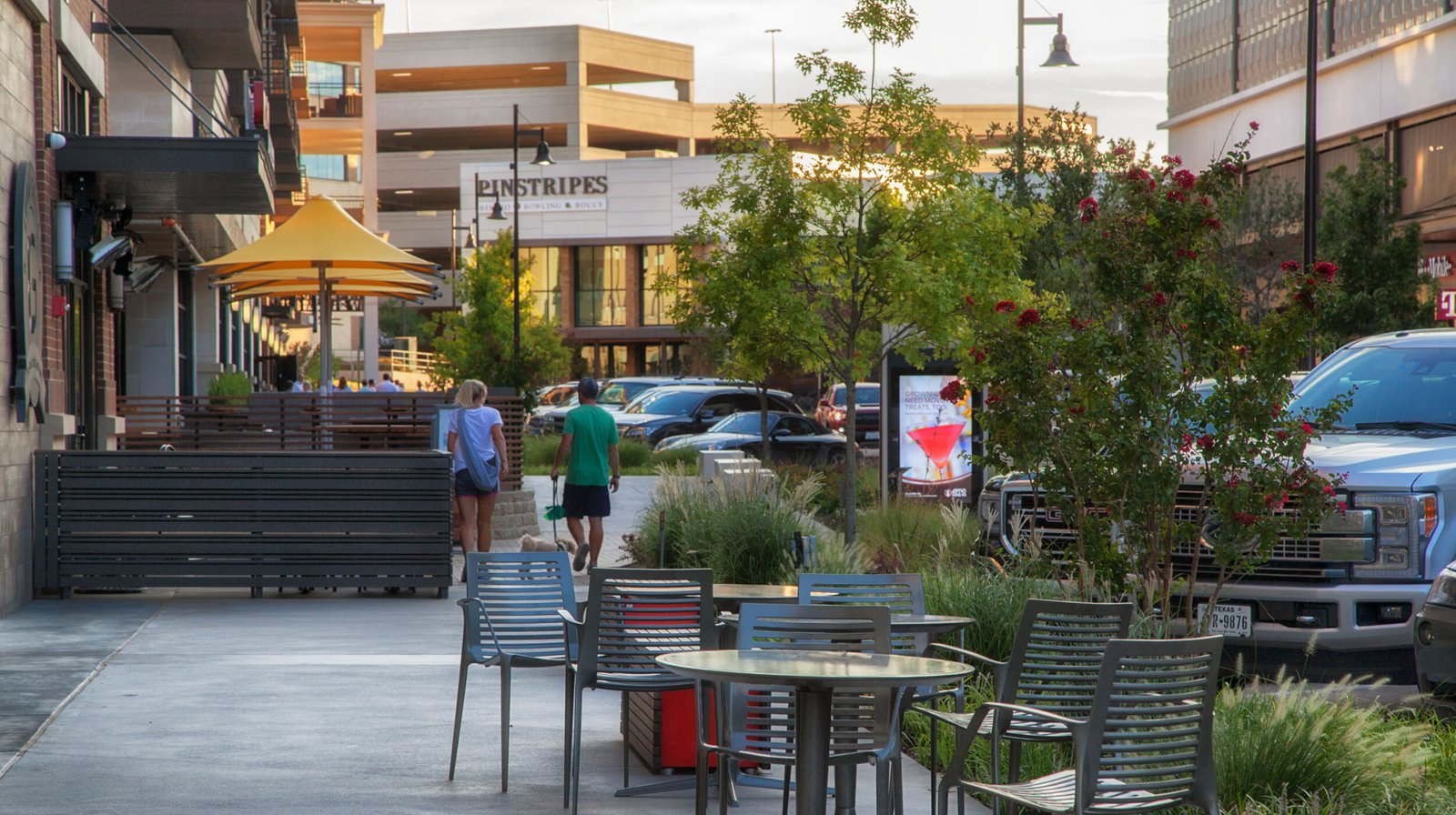 StudioOutside_TheShopsatClearfork_08.jpg