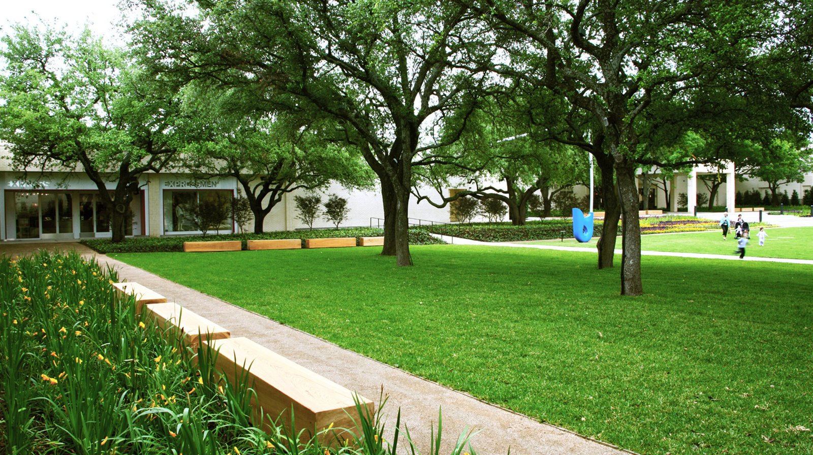 StudioOutside_NorthPark_Center_Garden_04.jpg