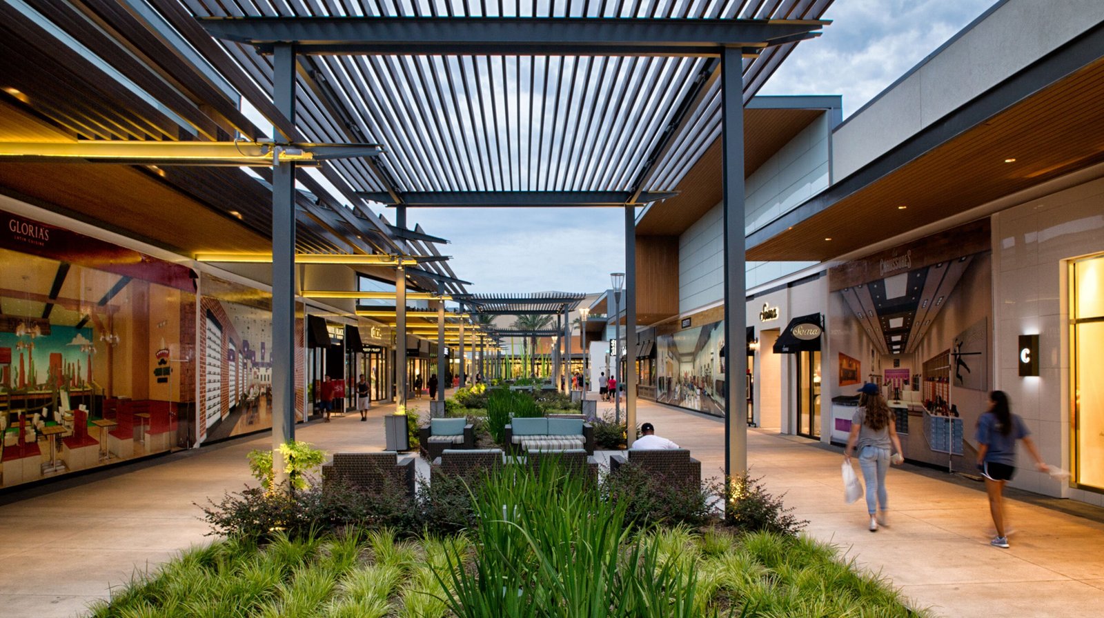StudioOutside_Baybrook Mall Lifestyle Center_03.jpg