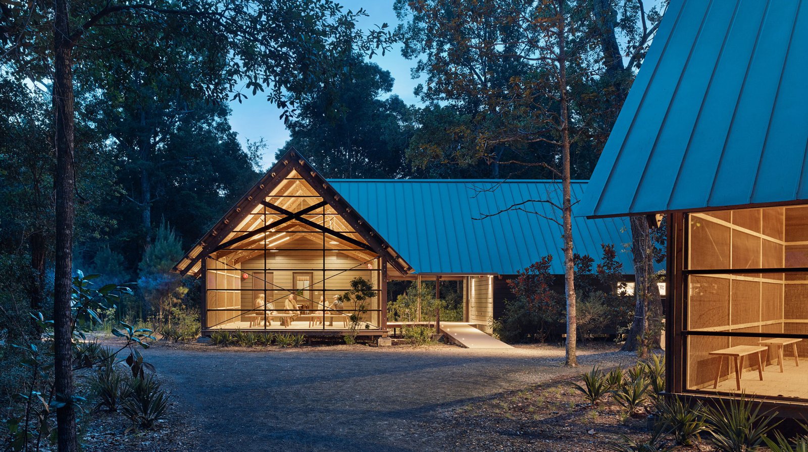 StudioOutside_GCRL_008.jpg