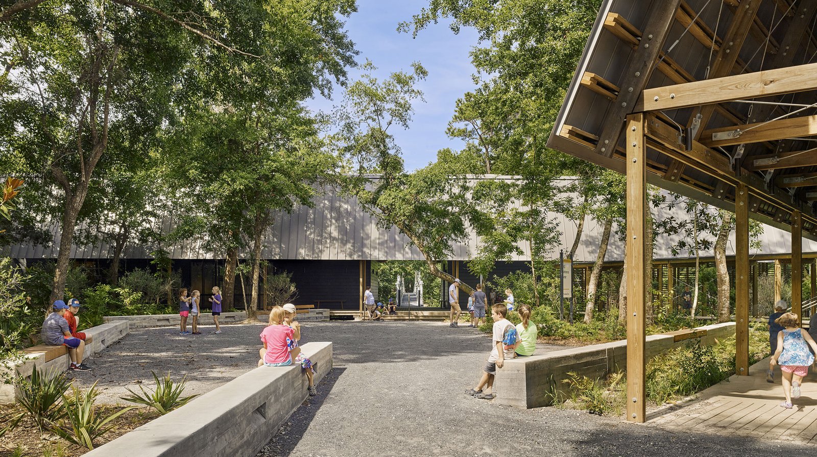 StudioOutside_GCRL_009.jpg