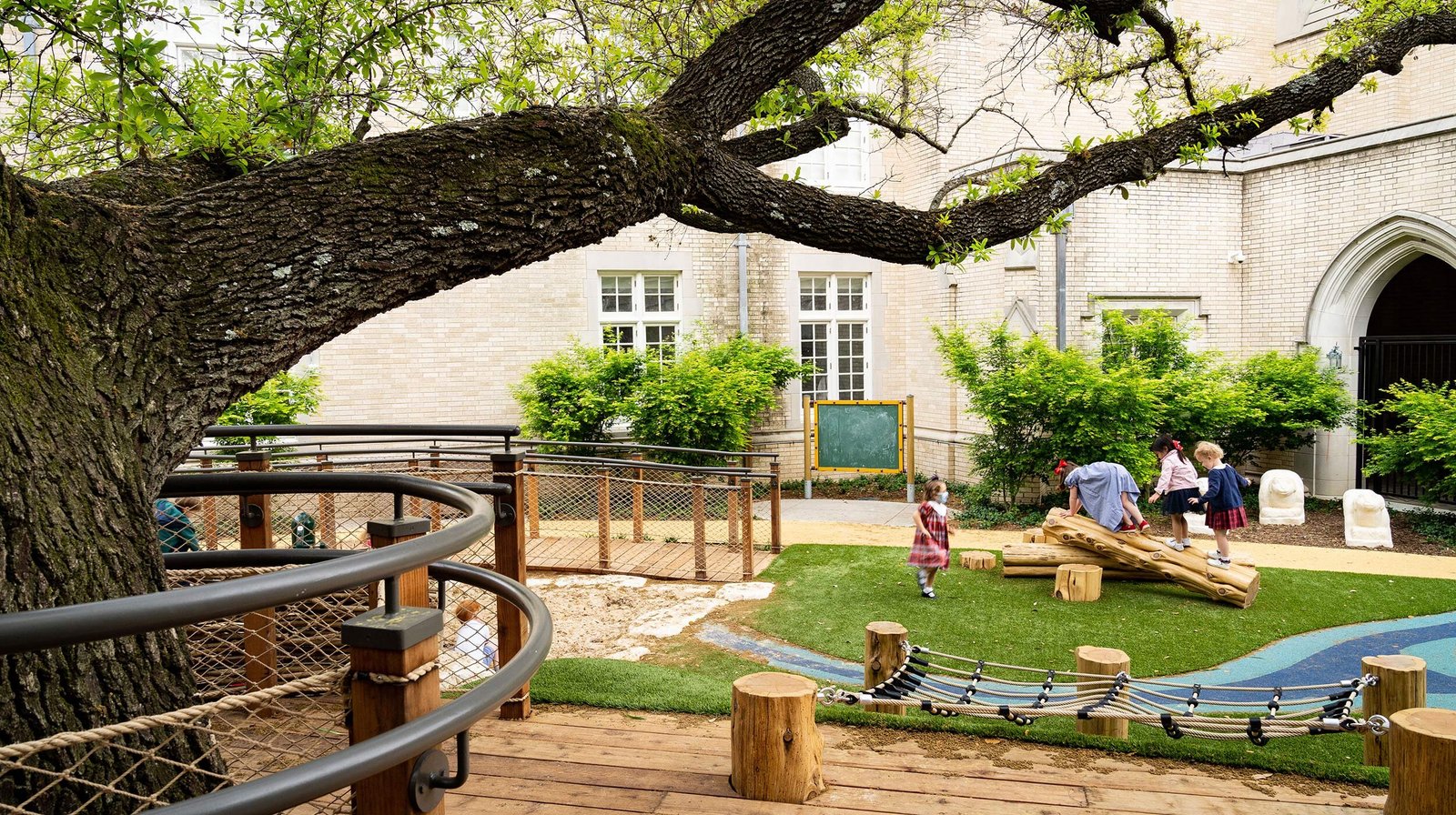 StudioOutside_Highland_Park_Presbyterian_Church_03.jpg
